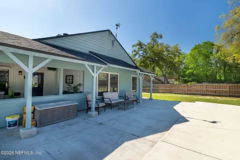 1006 Lake Asbury Drive Green Cove Springs FL 32043
