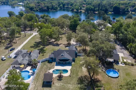 1006 Lake Asbury Drive Green Cove Springs FL 32043