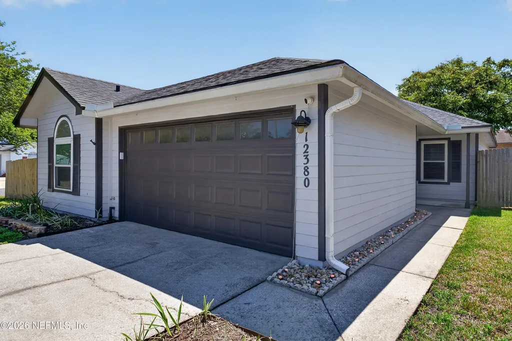 12380 Sondra Cove Trail N Jacksonville FL 32225