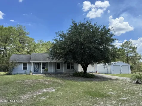 1134 Coral Farms Road Florahome FL 32140