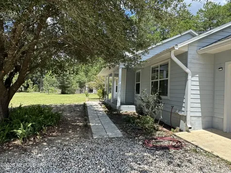 1134 Coral Farms Road Florahome FL 32140