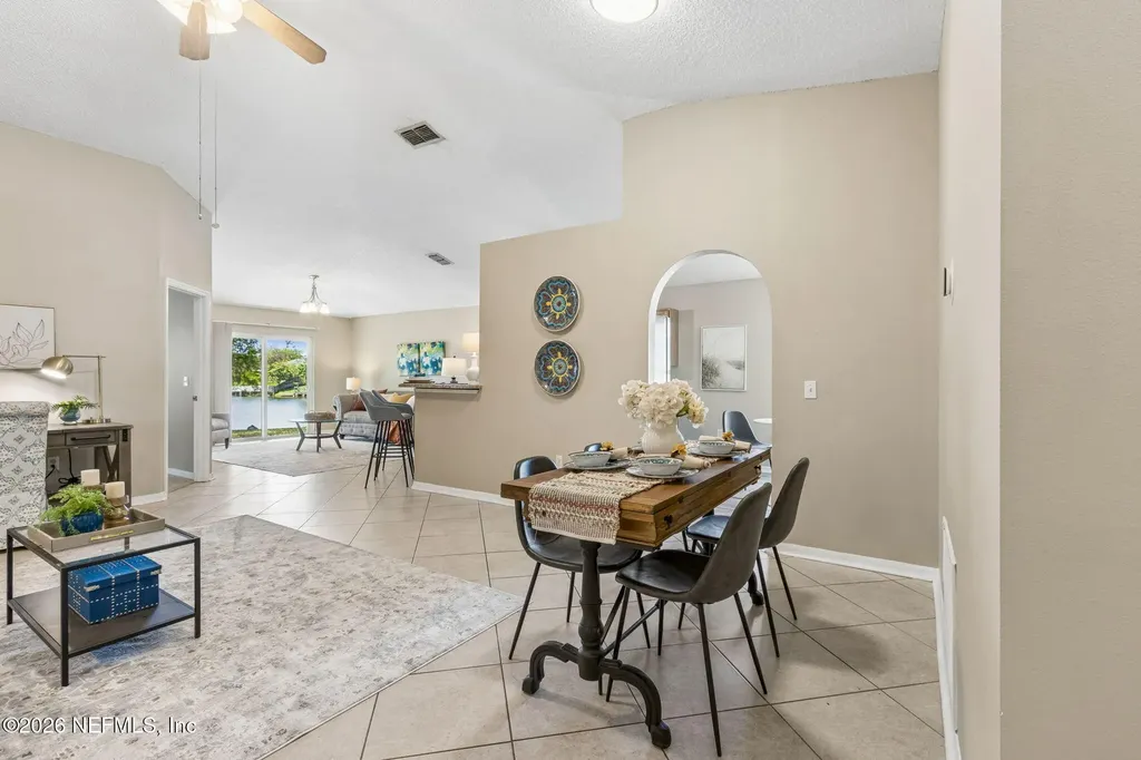 2016 Millington Lane Jacksonville FL 32246
