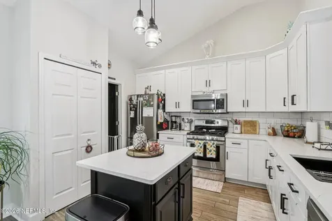 845 Buckeye Lane W Jacksonville FL 32259