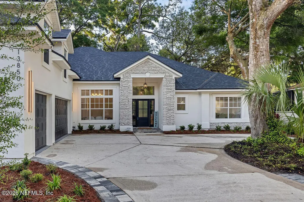 13850 Windsor Crown Court E Jacksonville FL 32225