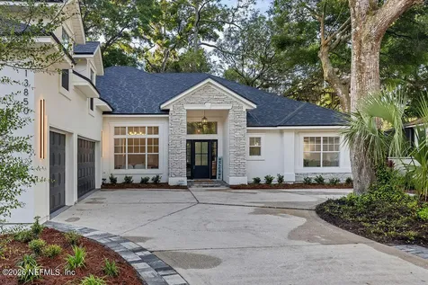 13850 Windsor Crown Court E Jacksonville FL 32225