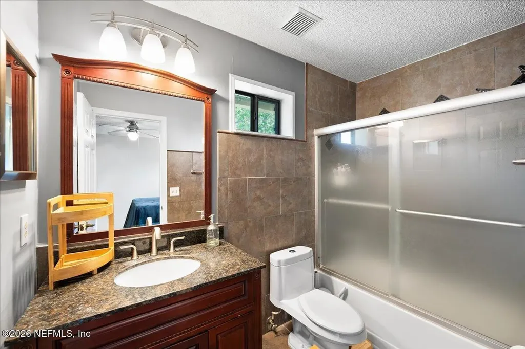 4561 Shaky Leaf Lane N Jacksonville FL 32224
