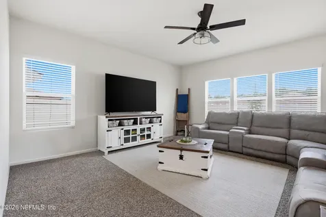 2224 Willow Gln Lane Green Cove Springs FL 32043