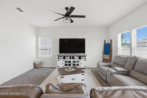 2224 Willow Gln Lane Green Cove Springs FL 32043