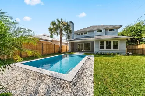 397 Plaza Atlantic Beach FL 32233
