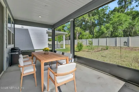 87 Peace River Road St. Johns FL 32259