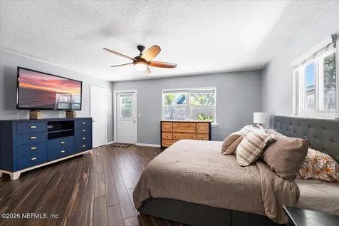 918 17th Street N Jacksonville Beach FL 32250