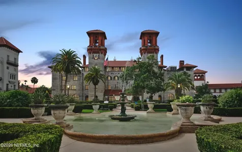 36 Park Avenue St. Augustine FL 32084