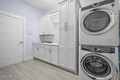 398 Sherry Drive Atlantic Beach FL 32233