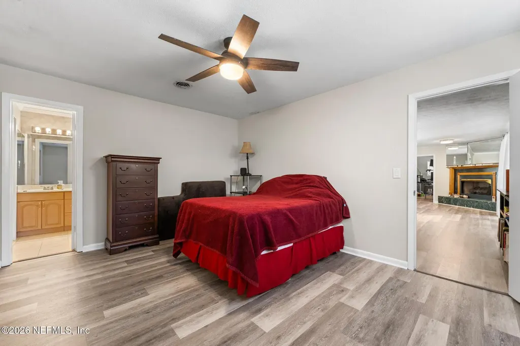 3938 Sierra Madre Drive S Jacksonville FL 32217