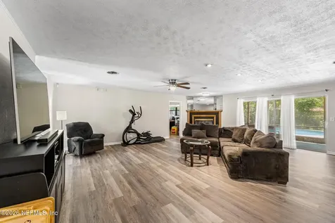 3938 Sierra Madre Drive S Jacksonville FL 32217