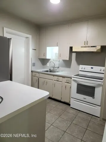 7927 Reid Avenue Jacksonville FL 32208