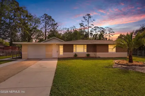 9565 Carbondale Drive W Jacksonville FL 32208