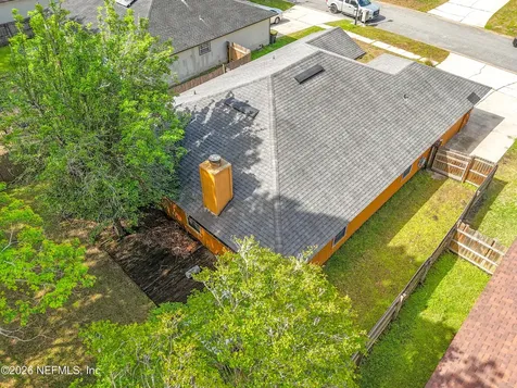 7535 Ginger Tea Trail W Jacksonville FL 32244