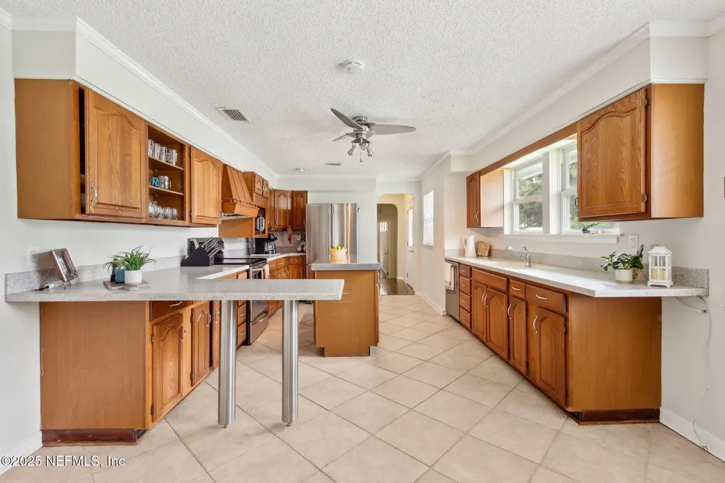 4252 Lexington Avenue Jacksonville FL 32210