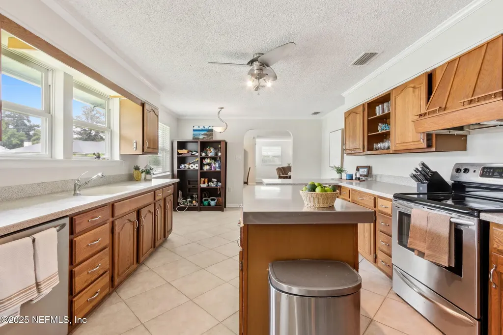 4252 Lexington Avenue Jacksonville FL 32210
