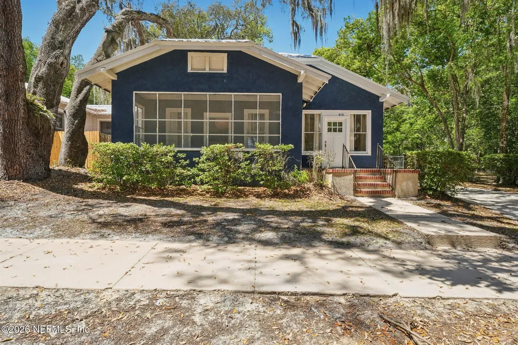 610 S 14th Street Palatka FL 32177