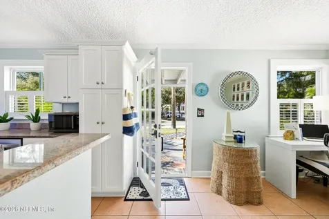 255 Sherry Drive Atlantic Beach FL 32233