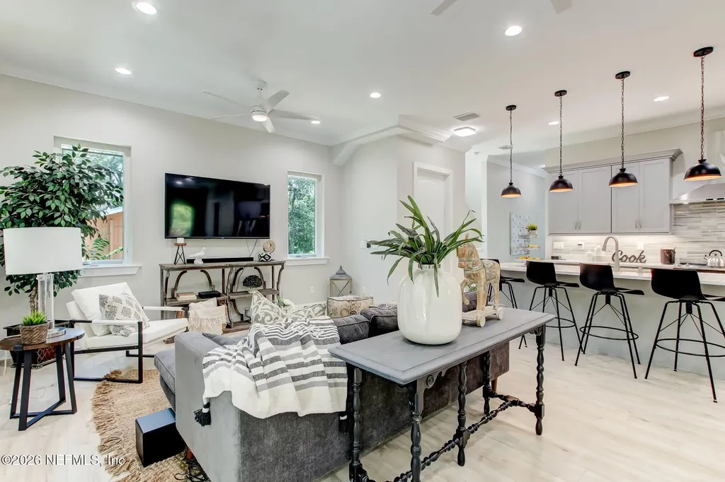 3635 1st Avenue Fernandina Beach FL 32034
