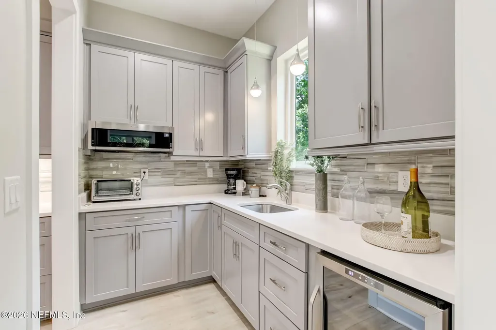 3635 1st Avenue Fernandina Beach FL 32034