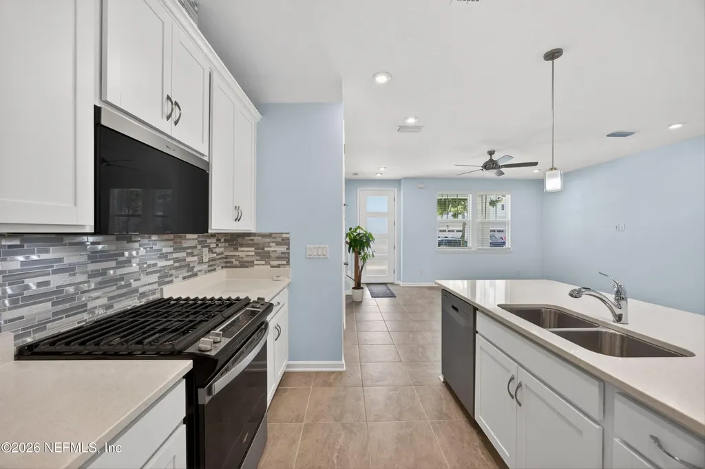 3604 Marsh Reserve Boulevard Jacksonville FL 32224