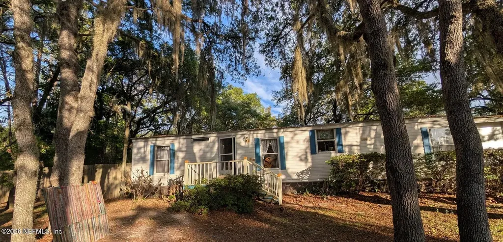105 Illinois Drive Satsuma FL 32189