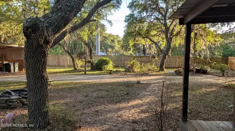 105 Illinois Drive Satsuma FL 32189