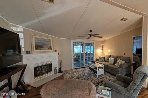 105 Illinois Drive Satsuma FL 32189