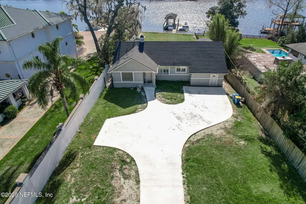 5812 Clifton Avenue Jacksonville FL 32211