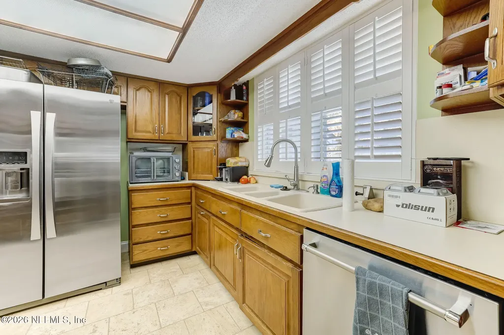 5812 Clifton Avenue Jacksonville FL 32211