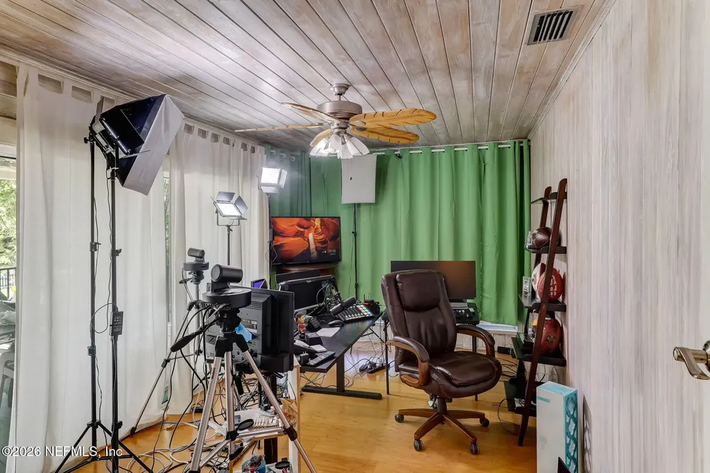 5812 Clifton Avenue Jacksonville FL 32211