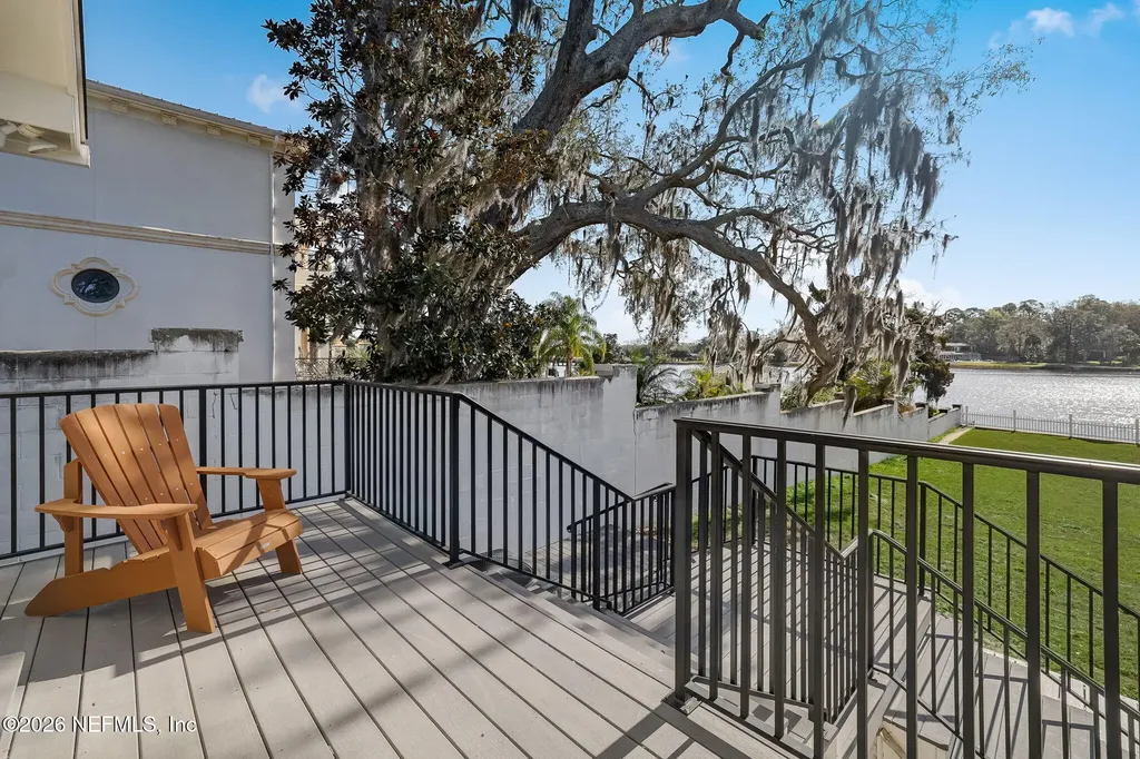 5812 Clifton Avenue Jacksonville FL 32211