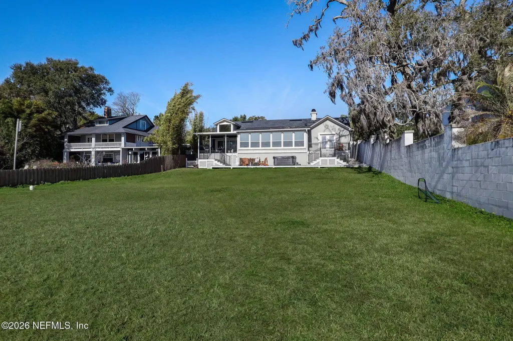 5812 Clifton Avenue Jacksonville FL 32211