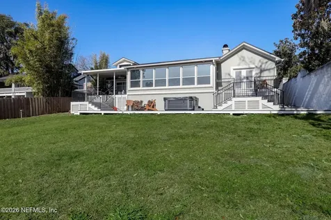 5812 Clifton Avenue Jacksonville FL 32211