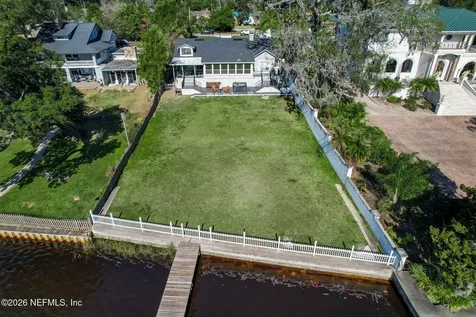 5812 Clifton Avenue Jacksonville FL 32211