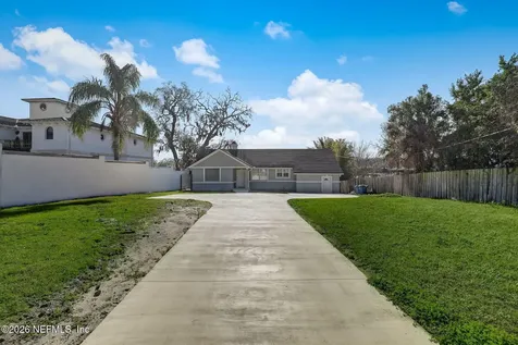 5812 Clifton Avenue Jacksonville FL 32211