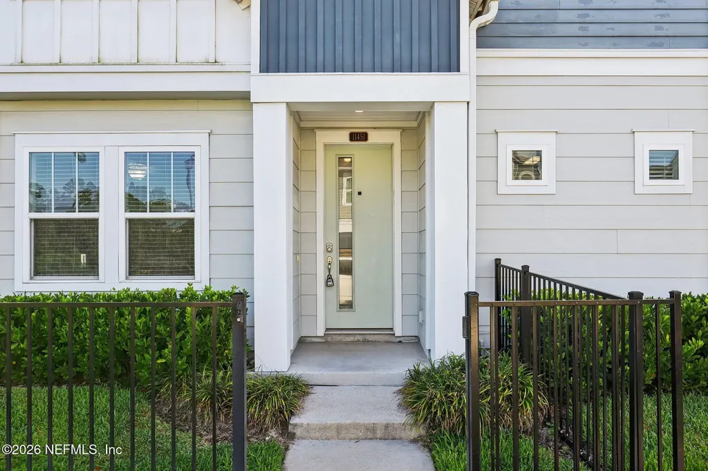 11451 White Cap Court Jacksonville FL 32256