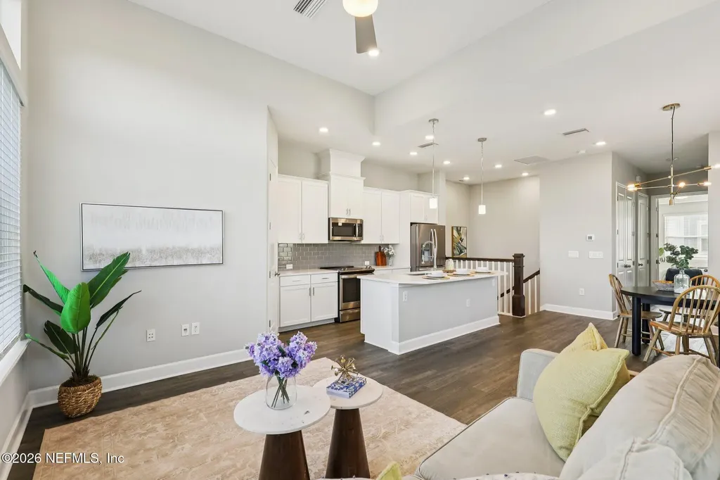 11451 White Cap Court Jacksonville FL 32256
