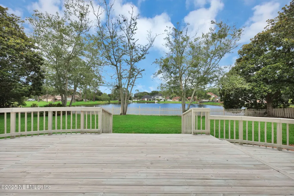 8227 Mar Del Plata Street E Jacksonville FL 32256