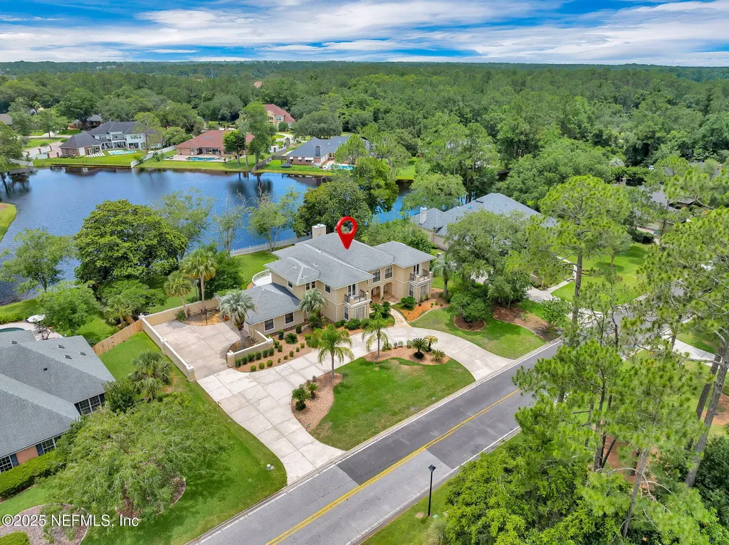 8227 Mar Del Plata Street E Jacksonville FL 32256