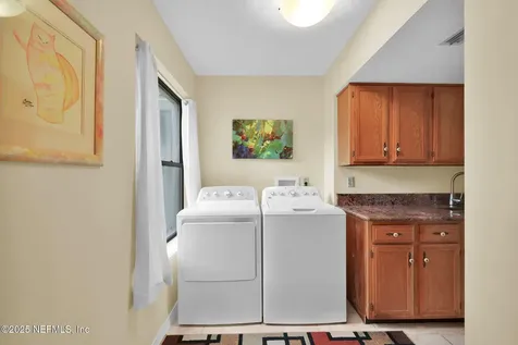8227 Mar Del Plata Street E Jacksonville FL 32256