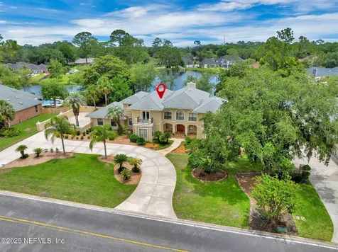 8227 Mar Del Plata Street E Jacksonville FL 32256