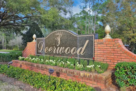 8227 Mar Del Plata Street E Jacksonville FL 32256