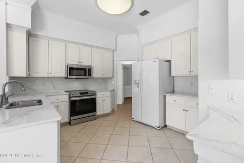 4456 Breakwater Row W Jacksonville FL 32225