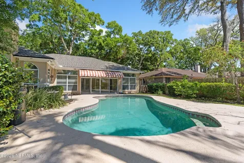 4456 Breakwater Row W Jacksonville FL 32225