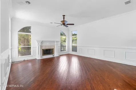 4456 Breakwater Row W Jacksonville FL 32225